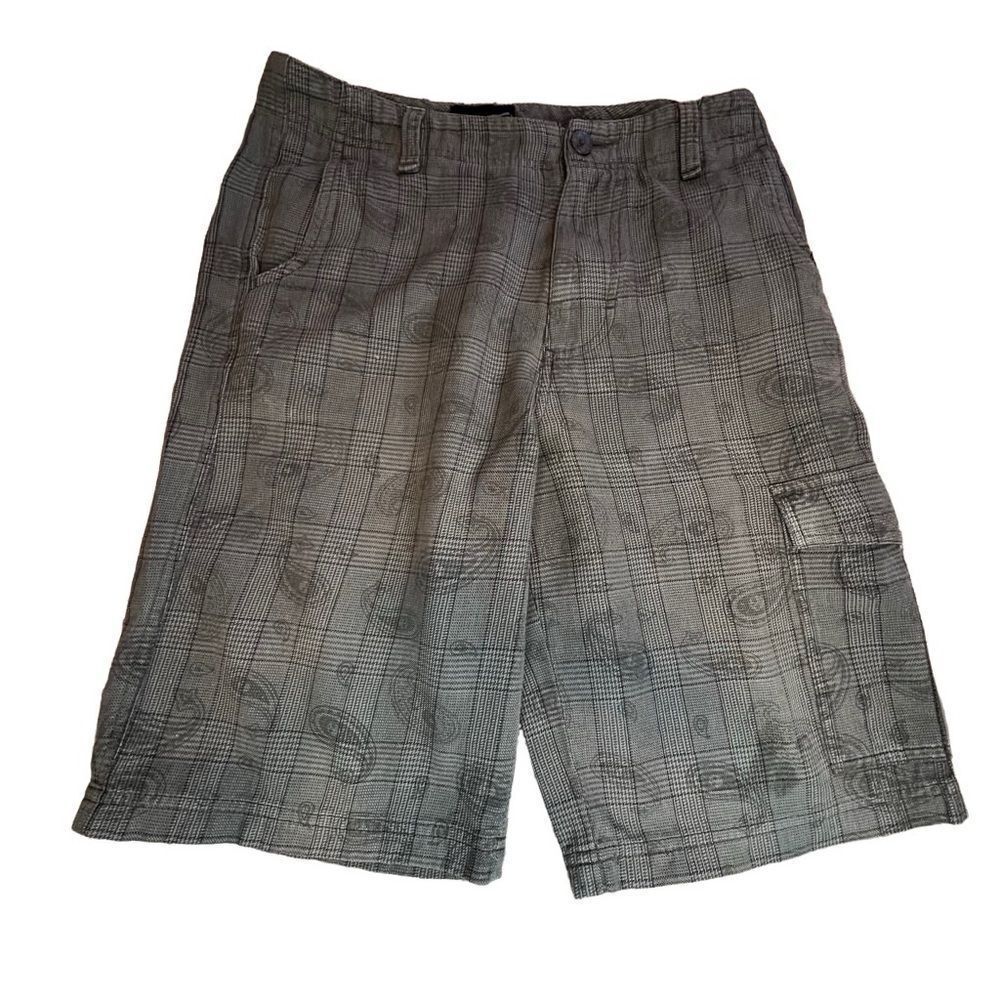 Vans Grey Plaid and Paisley Shorts for Men. Size 28. Great Condition!!